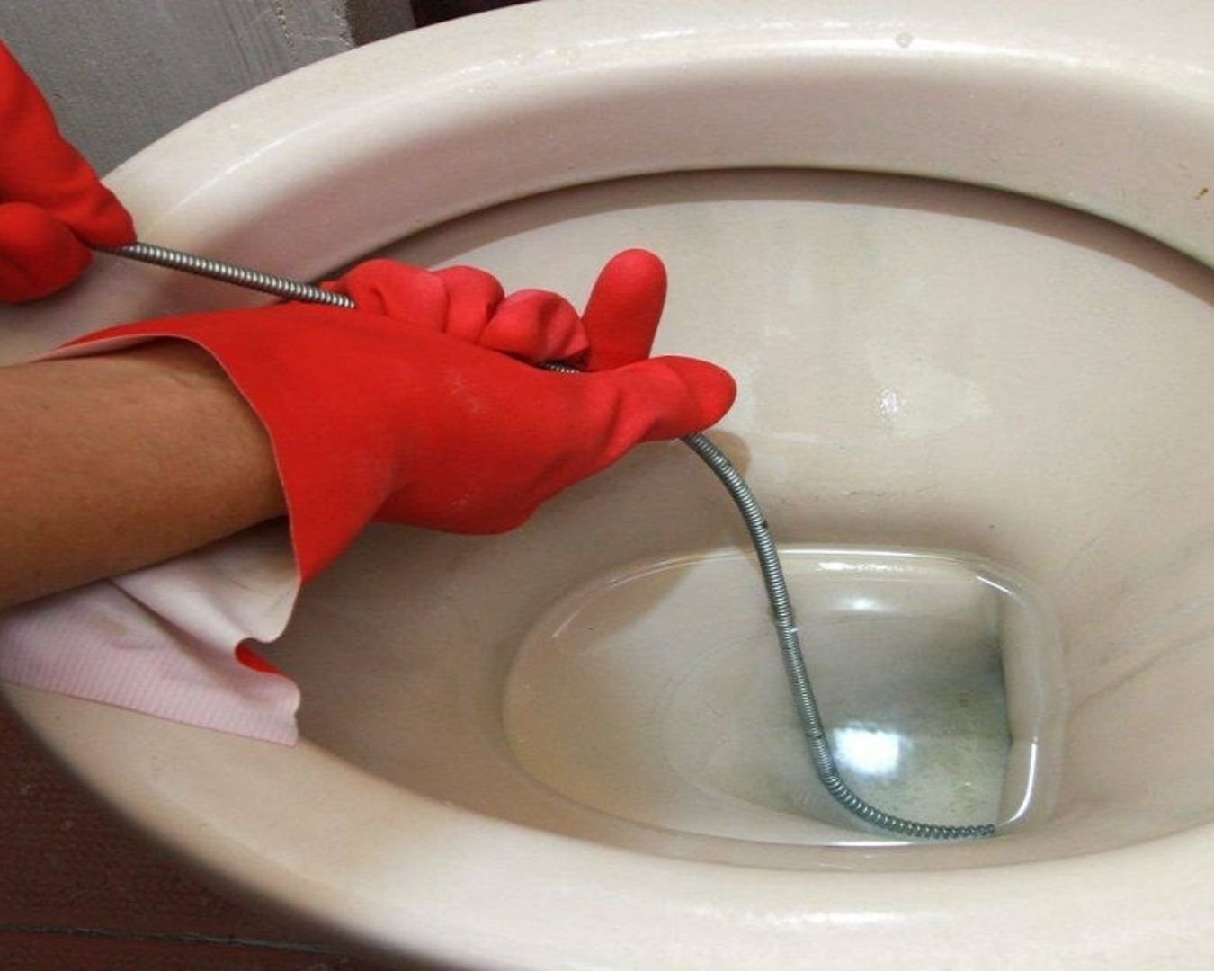 Desentupimento de vaso sanitário em Londrina